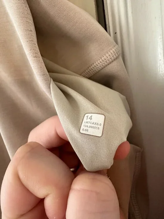 Lululemon Softstreme High-Rise Short 4" Mojave Tan 14 - Picture 6 of 10